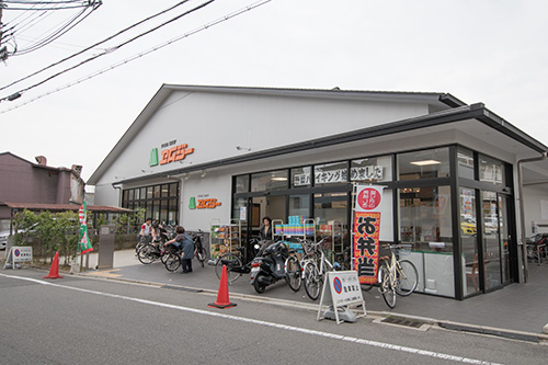 エムジーショップ鞍馬口店の写真_トオリニワが残る京町家